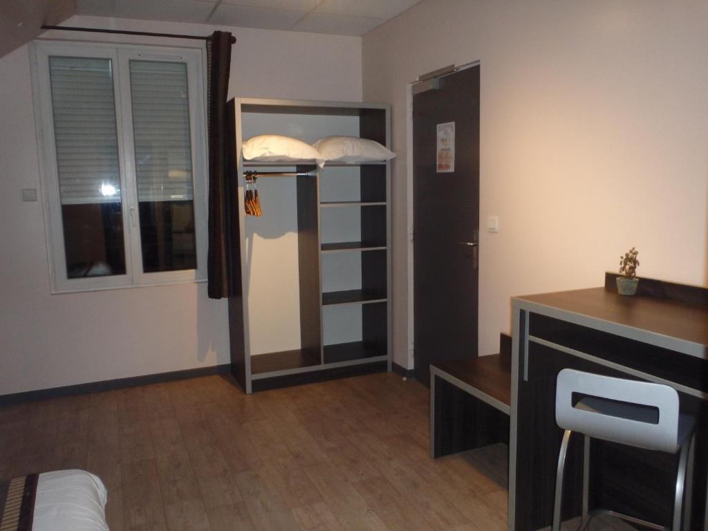 Contact Hotel Les Ailes Challes-les-Eaux Quarto foto