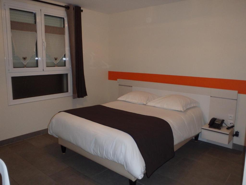 Contact Hotel Les Ailes Challes-les-Eaux Quarto foto